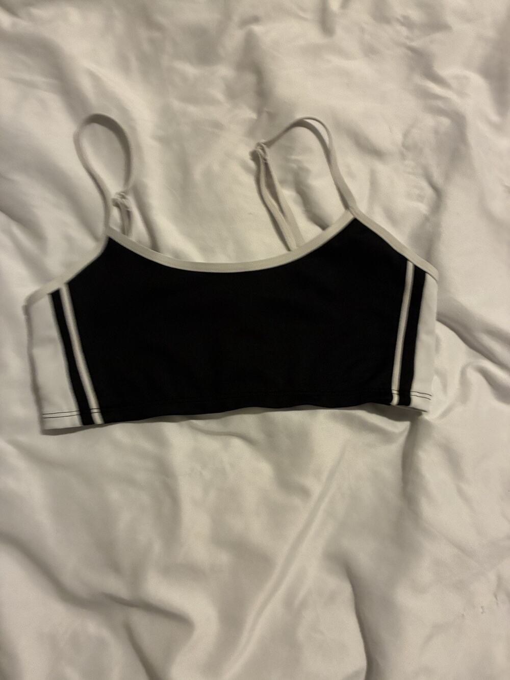 Alo Sports Bra Black And White Size Small
